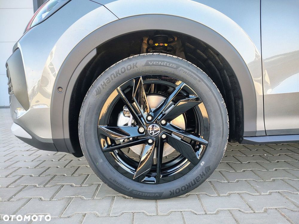 Volkswagen T-Roc - 9