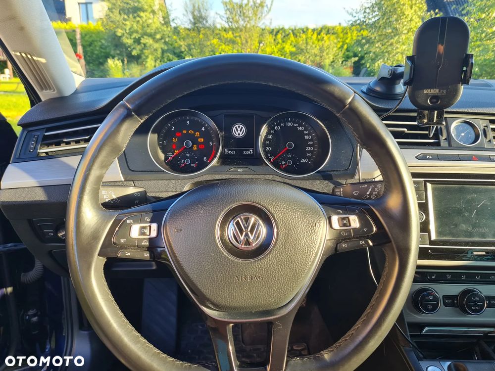 Volkswagen Passat 1.6 TDI (BlueMotion Technology) Comfortline - 20