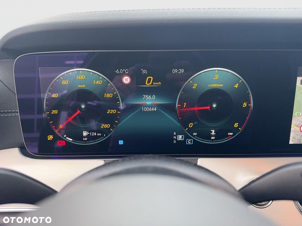 Mercedes-Benz Klasa E 220 d 4-Matic AMG - 15