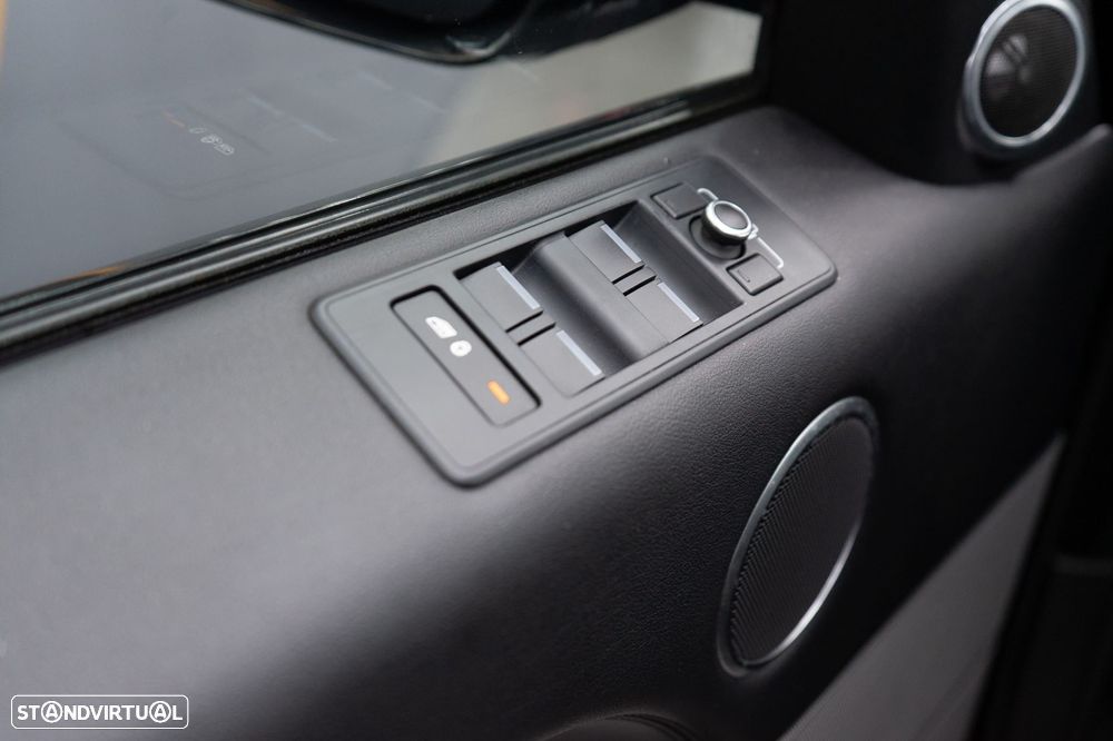 Land Rover Range Rover Sport 2.0 SD4 HSE - 24