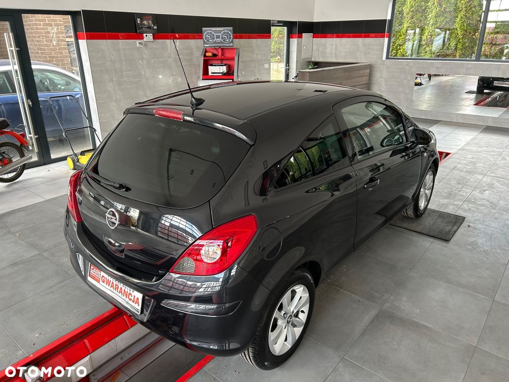 Opel Corsa 1.4 16V Color Elegance - 8