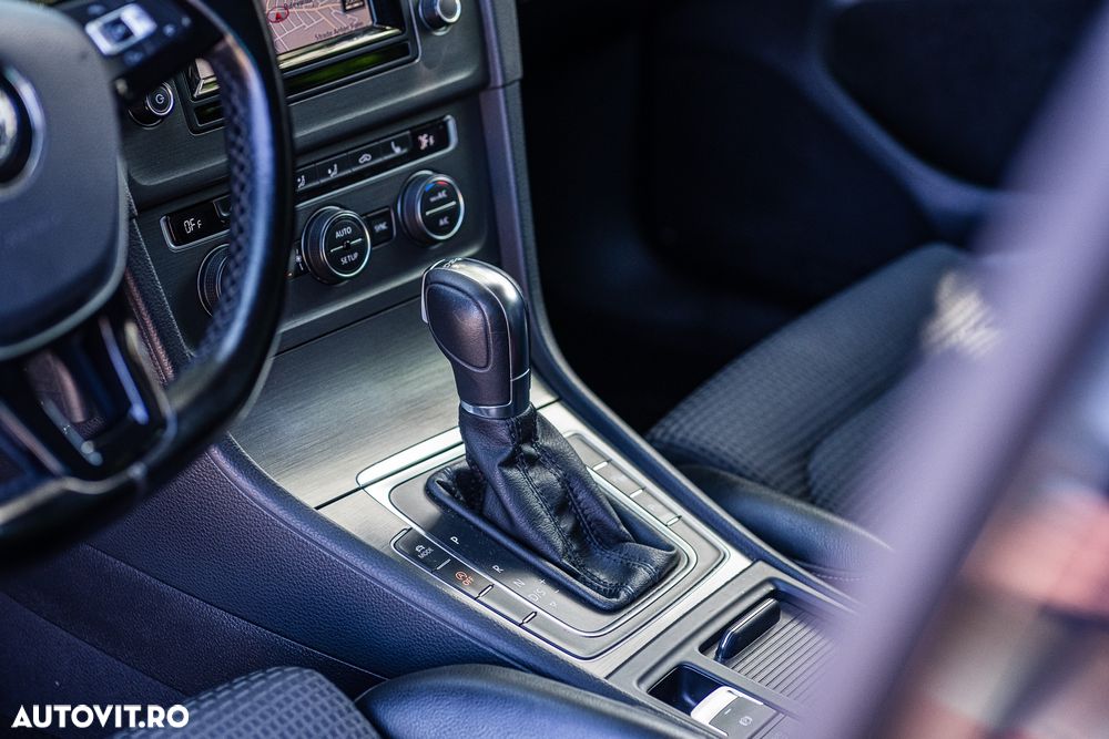Volkswagen Golf 1.6 TDI BlueMotion Technology DSG Allstar - 23