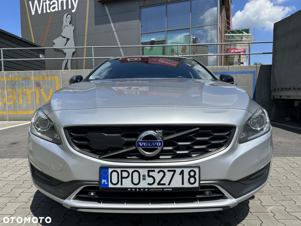 Volvo V60 Cross Country - 3