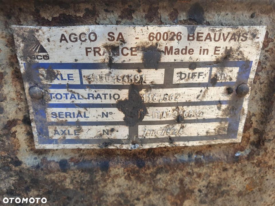 ZWROTNICA PRAWA PRZÓD VALTRA S 323 AGCO 1350364M91 - 2