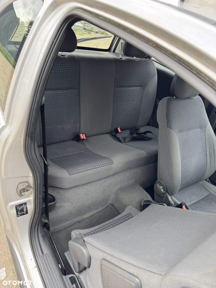 Opel Corsa - 6