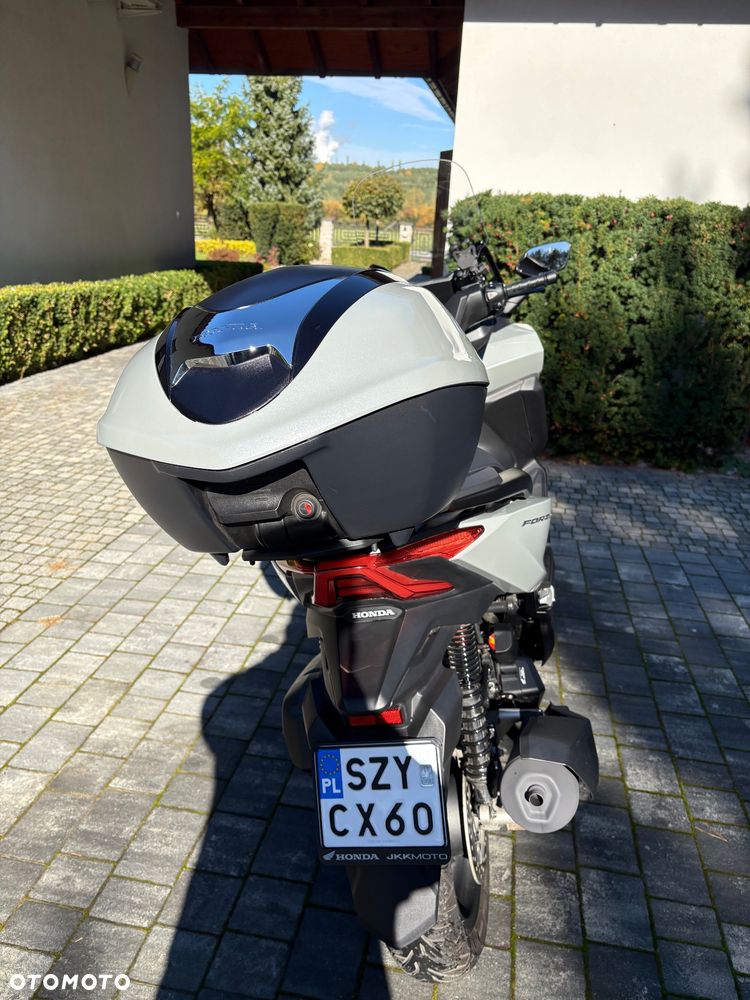 Honda NSS - 18