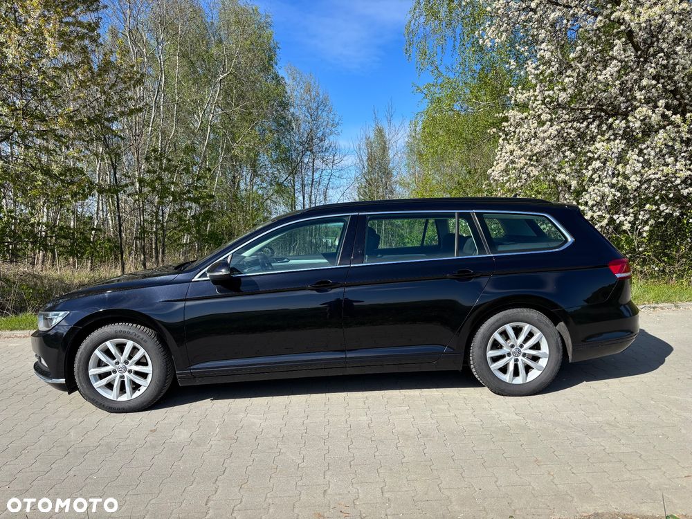 Volkswagen Passat 2.0 TDI SCR Comfortline - 6