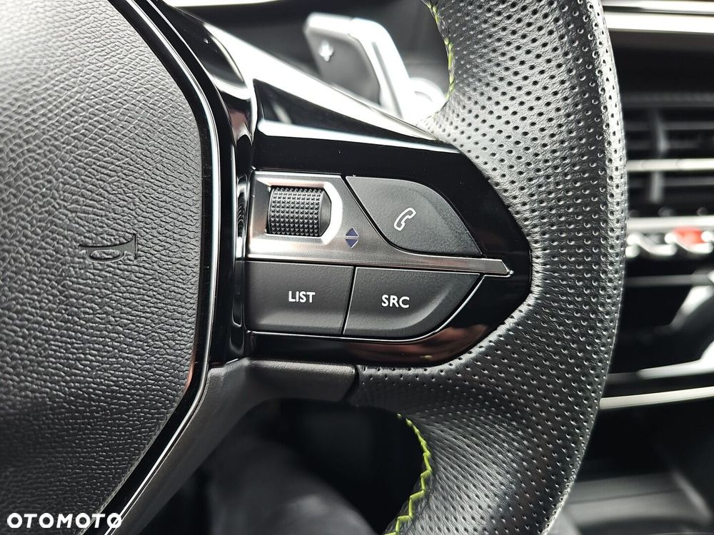 Peugeot 2008 1.2 PureTech GT S&S EAT8 - 23