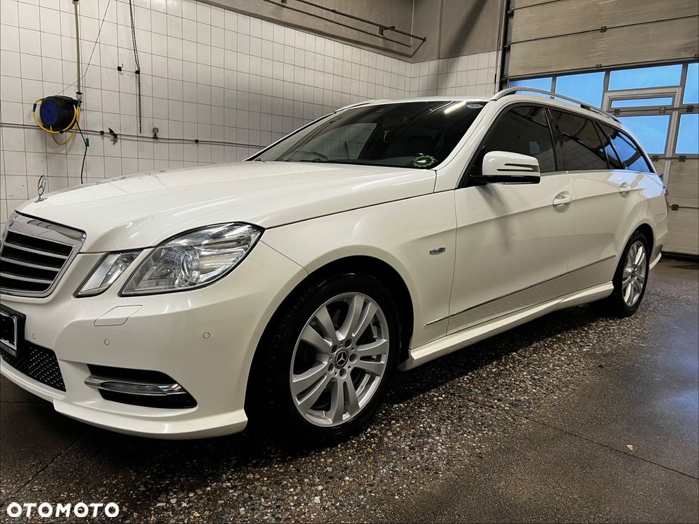 Mercedes-Benz Klasa E 250 CDI DPF BlueEFFICIENCY Automatik Avantgarde - 30