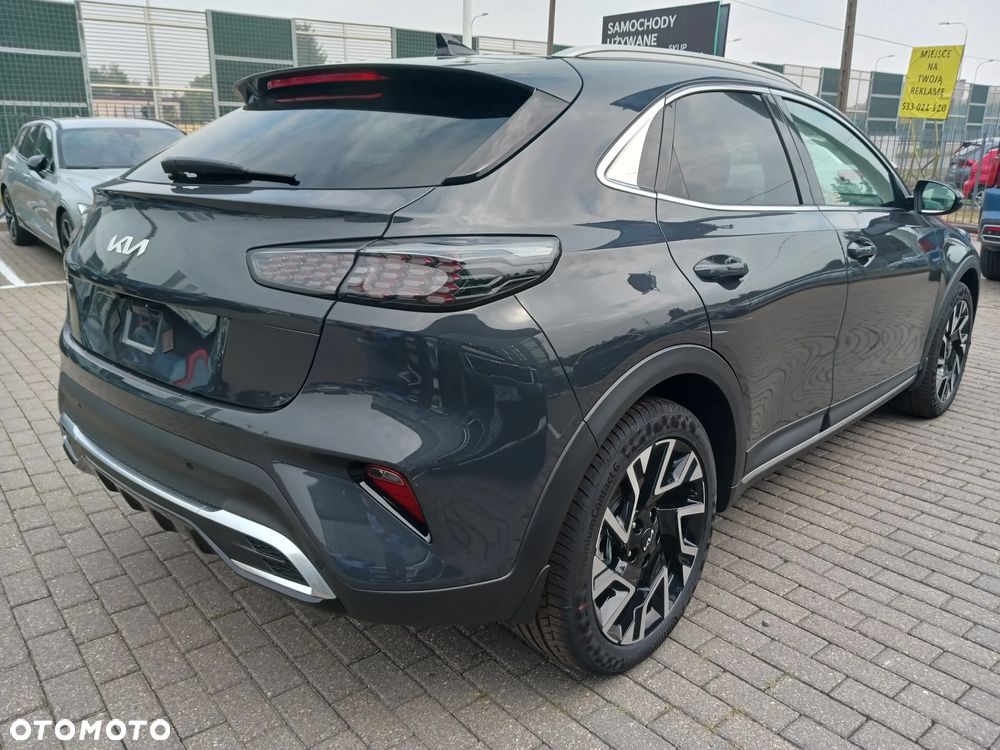 Kia XCeed 1.6 T-GDI M DCT - 4