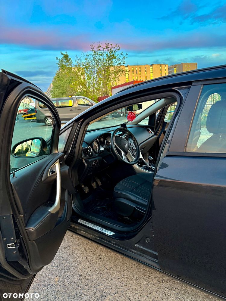 Opel Astra 1.7 CDTI ecoFLEX - 8