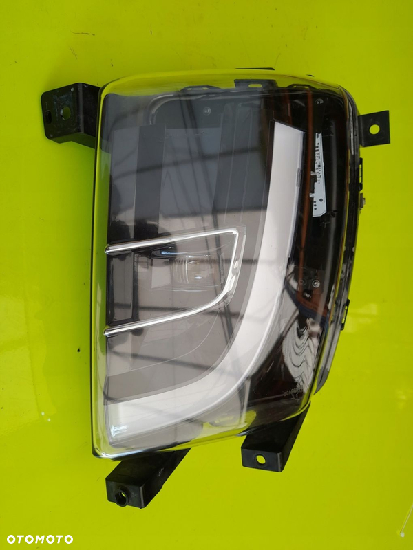 HALOGEN DRL LEWY 1034330-00-A TESLA X 18R