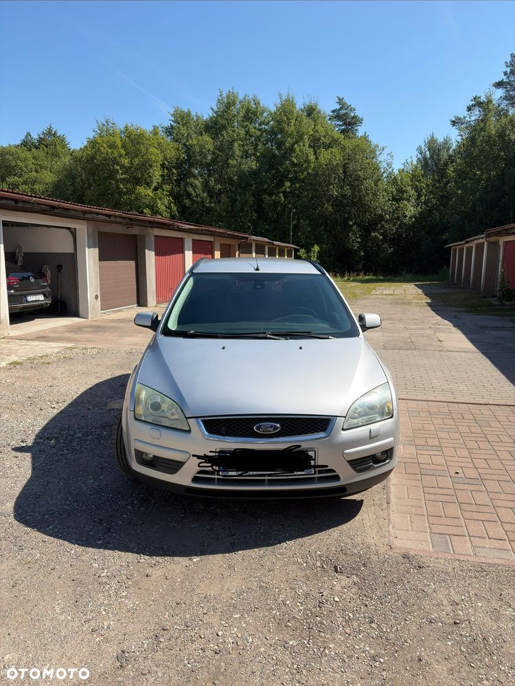 Ford Focus 1.8 Ghia - 2
