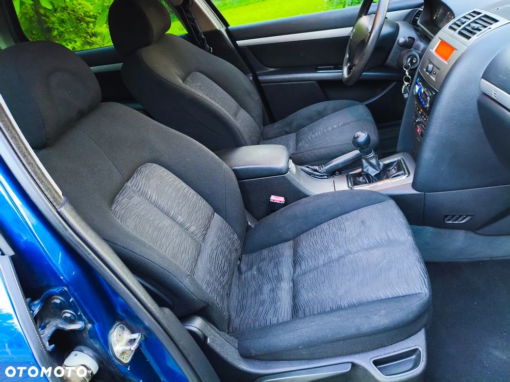 Peugeot 407 1.6 HDI Presence - 14