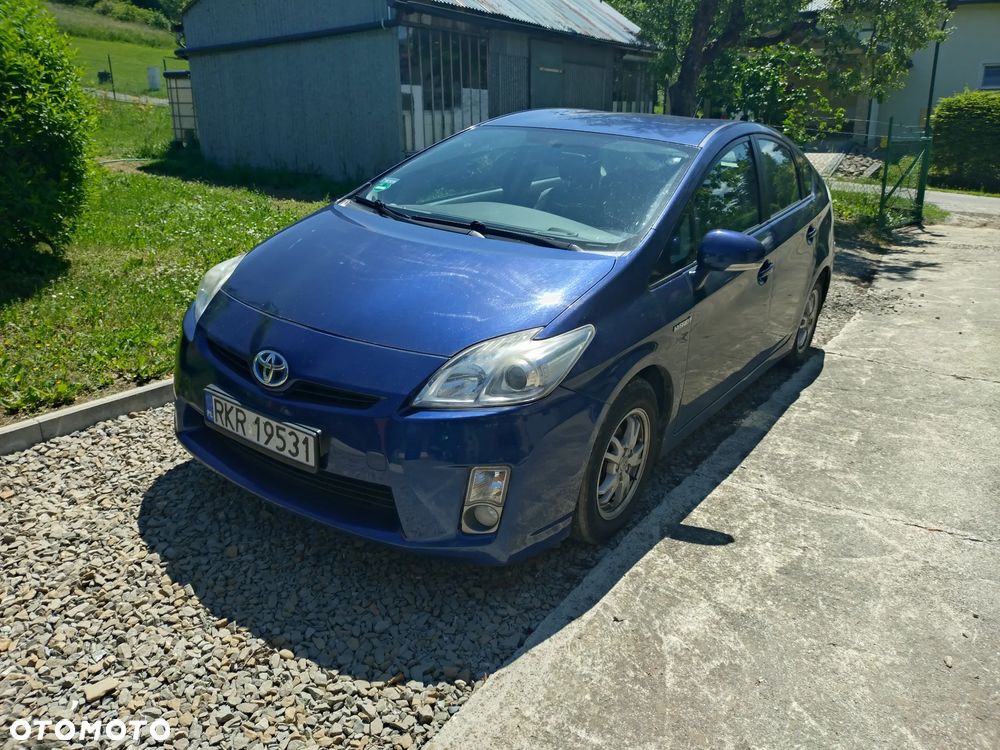 Toyota Prius 1.8 HSD Active - 23