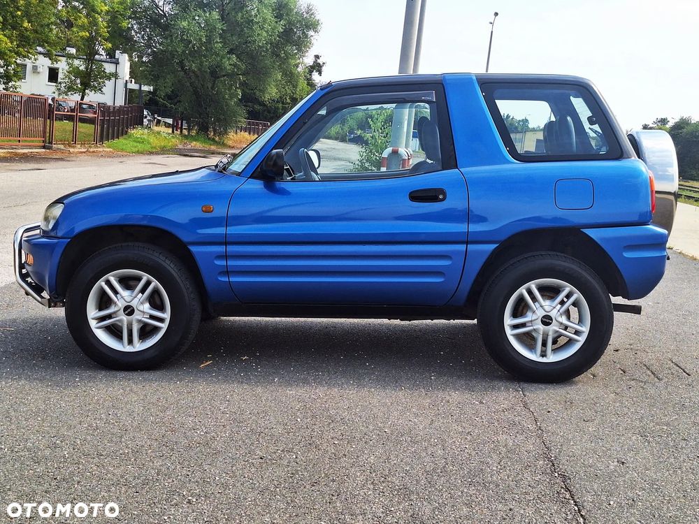 Toyota RAV4 2.0 Fun - 22