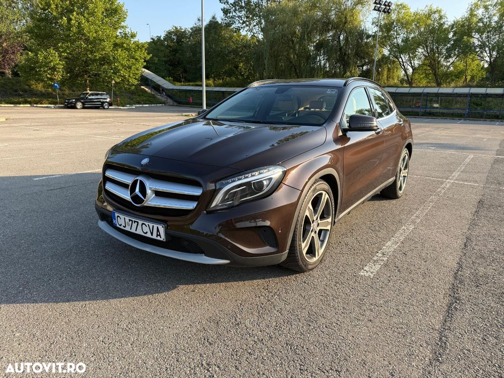 Mercedes-Benz GLA 220 CDI 4MATIC Aut. - 19
