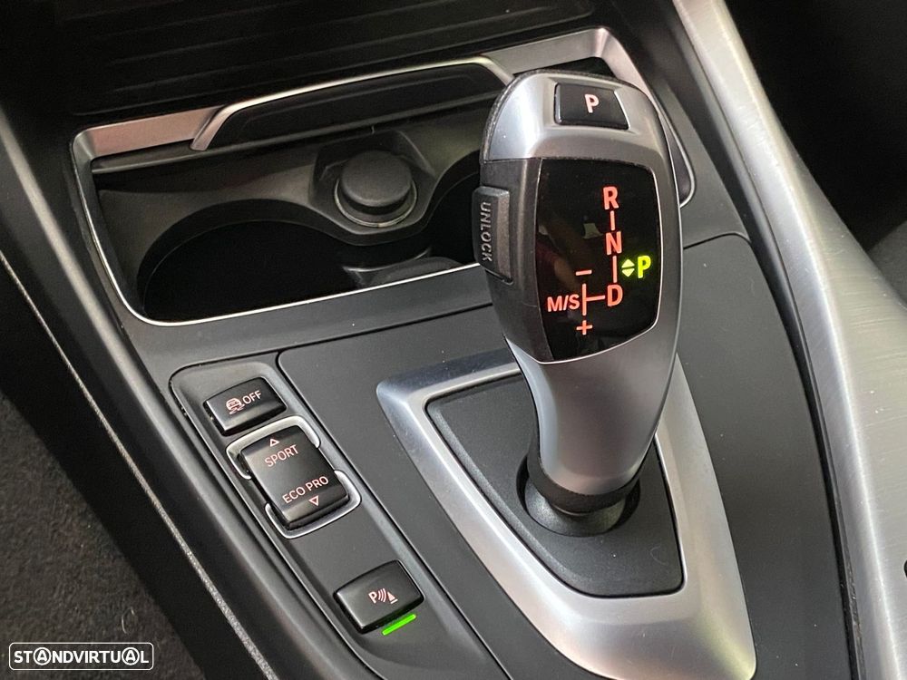 BMW 116 d Auto - 18