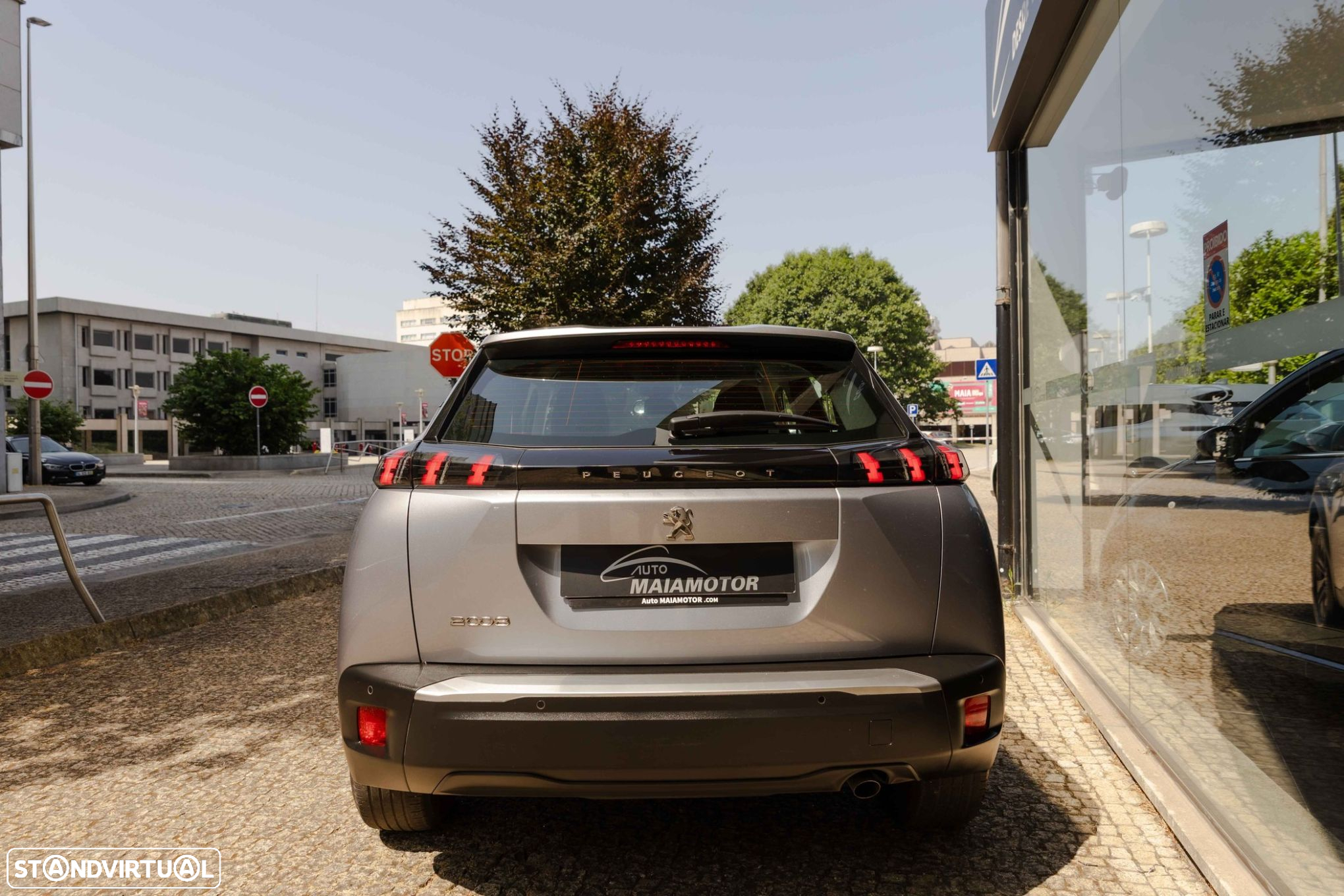 Peugeot 2008 1.2 PureTech Active Pack - 20