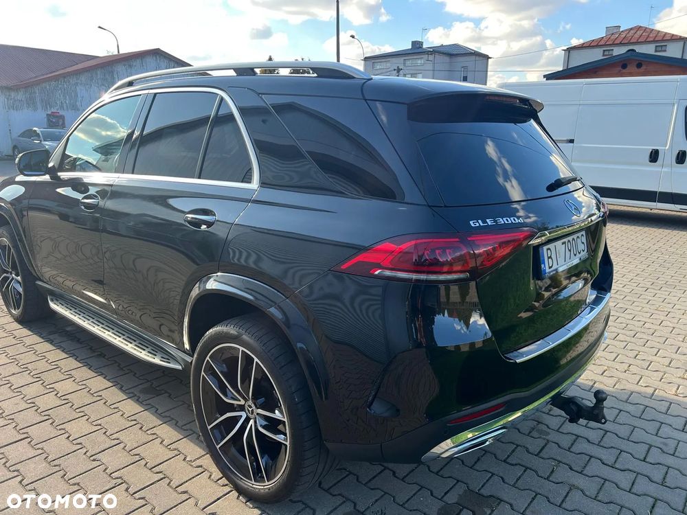 Mercedes-Benz GLE 300 d 4-Matic - 4