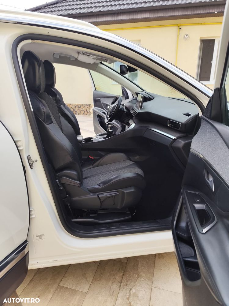 Peugeot 3008 - 9