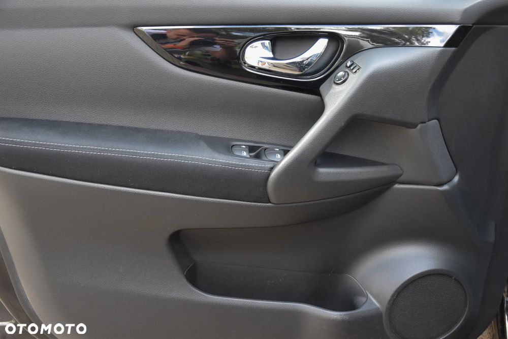 Nissan Qashqai 1.3 DIG-T Tekna DCT - 18