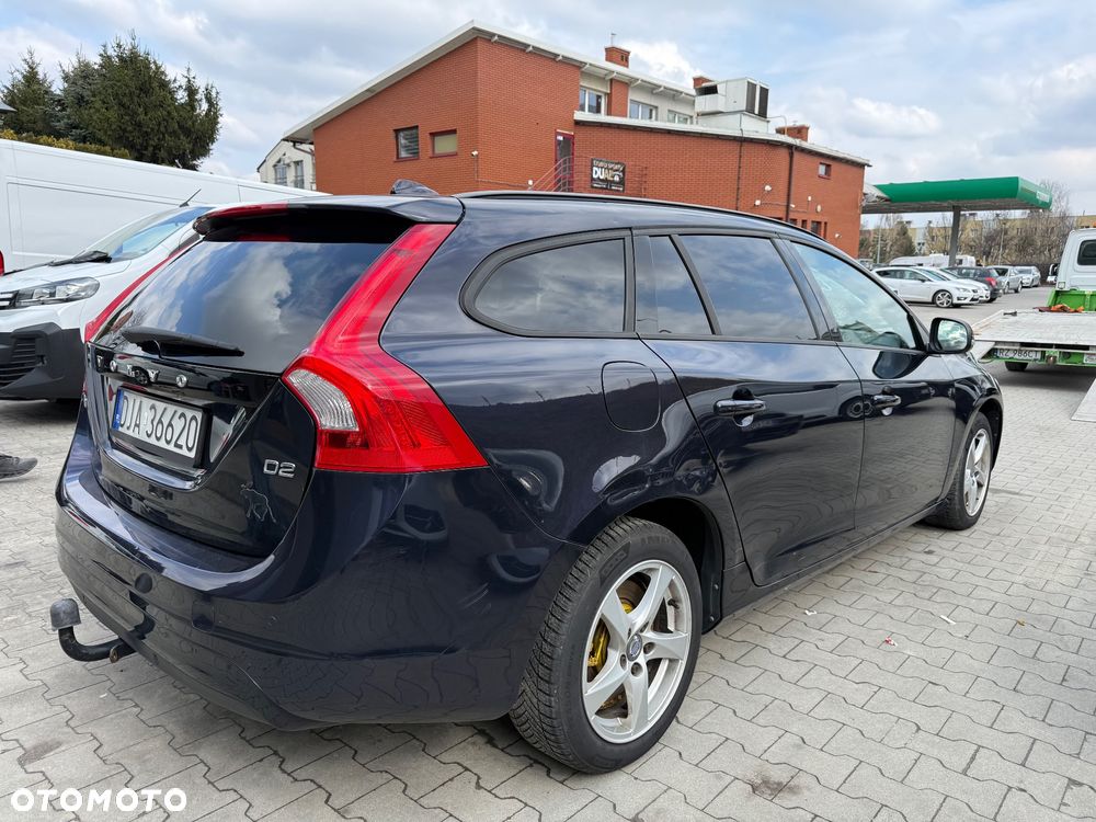 Volvo V60 D2 Drive-E Base - 4