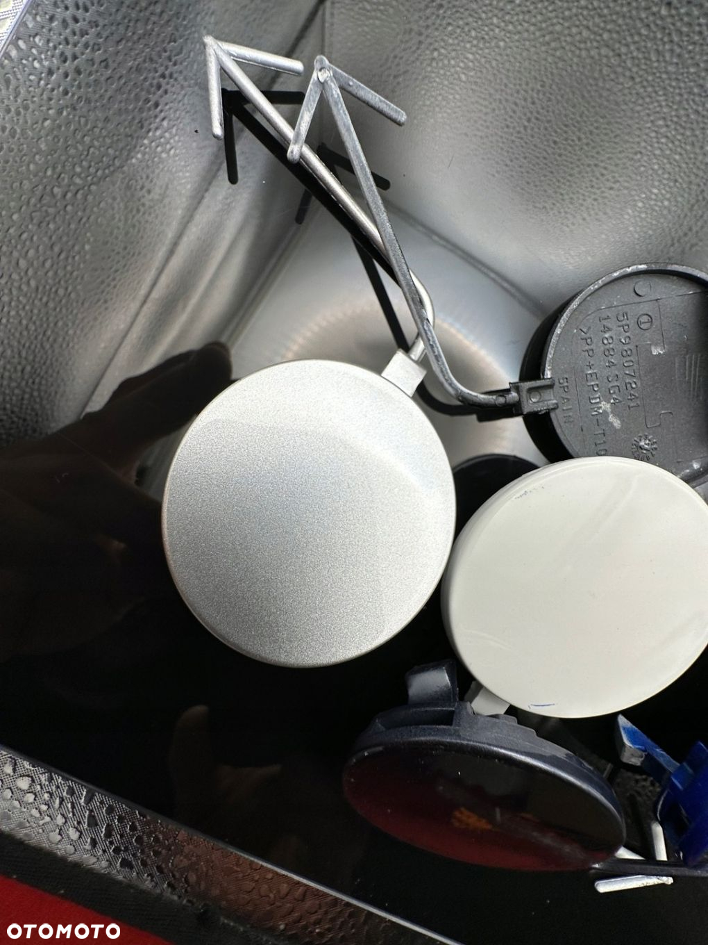 ZAŚLEPKA HAK HOL PRZÓD SEAT ALTEA / TOLEDO 5P9807241 NOWA OEM RÓŻNE KOLORY - 7