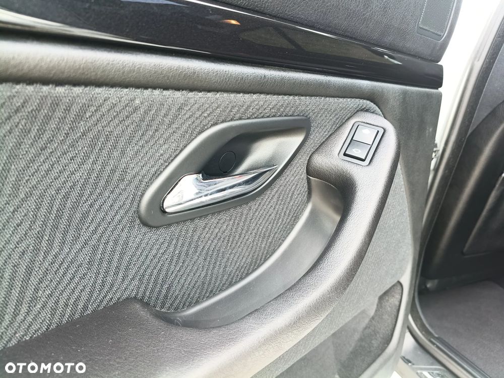 BMW Seria 5 - 11