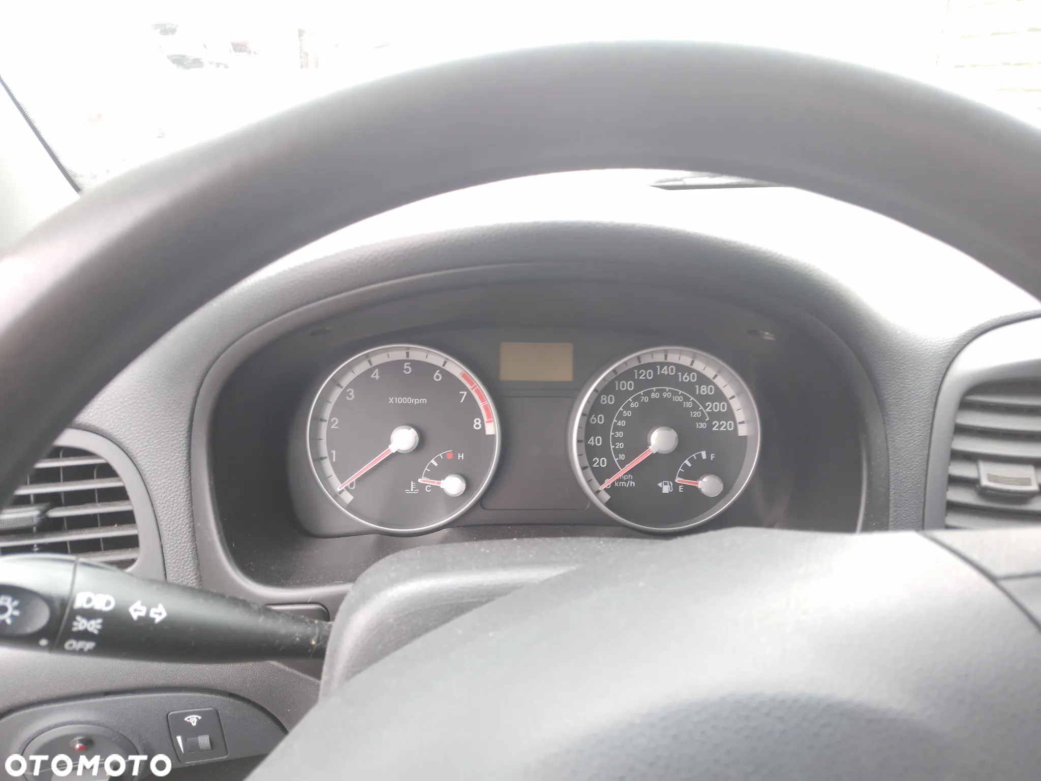 HYUNDAI ACCENT III 05–10 1.6 16V 2M LUSTERKO LEWE - 17