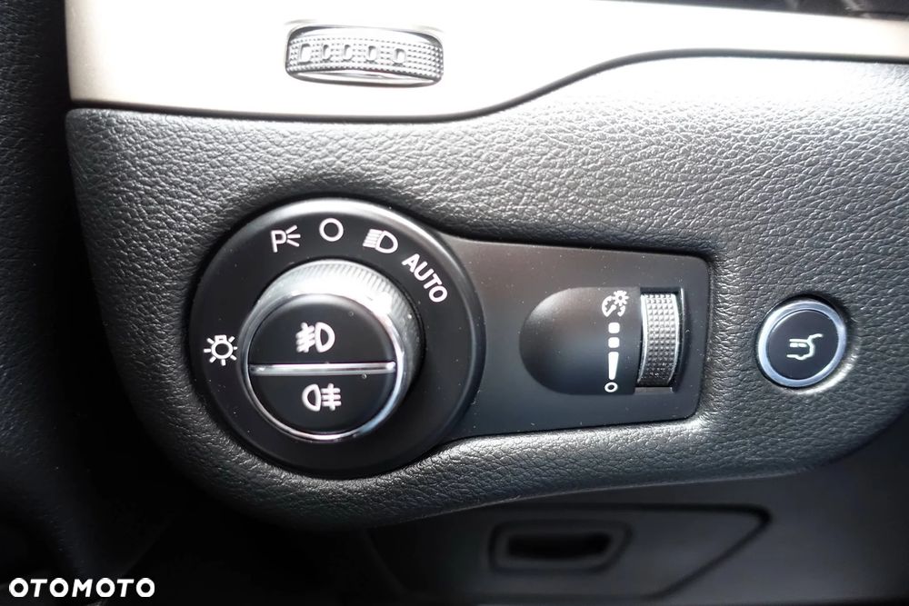 Jeep Cherokee 2.0 Multijet Active Drive I Automatik Limited - 28