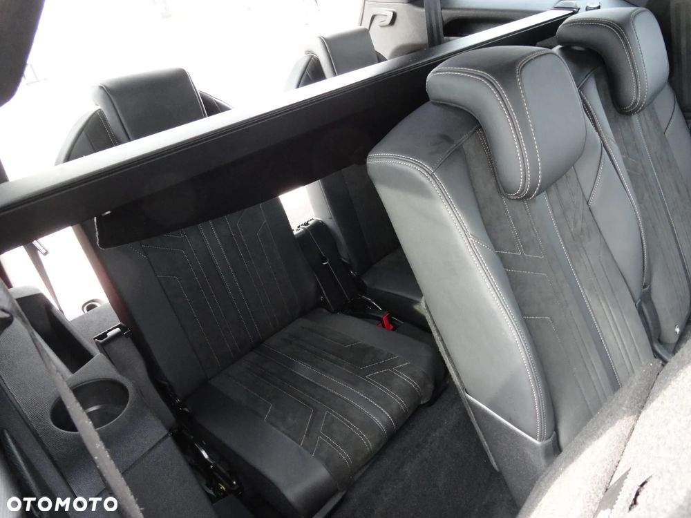 Peugeot 5008 1.5 BlueHDi GT S&S EAT8 - 11