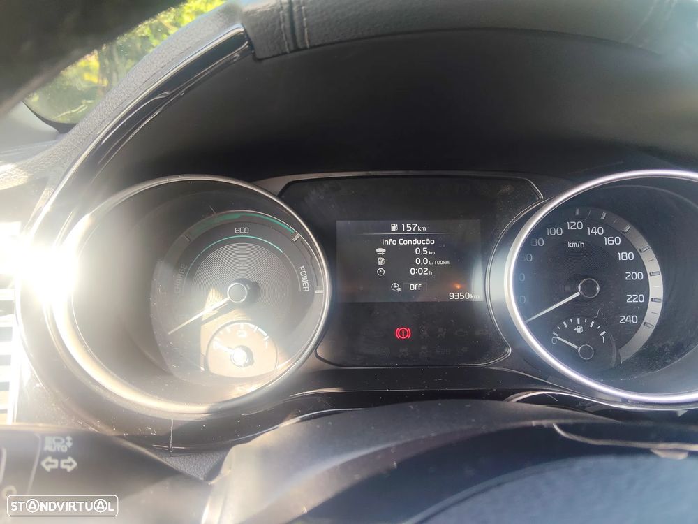 Kia XCeed - 14