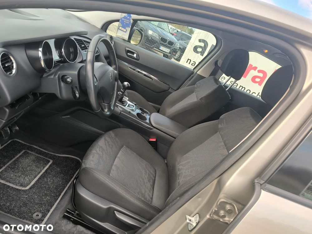 Peugeot 3008 - 13