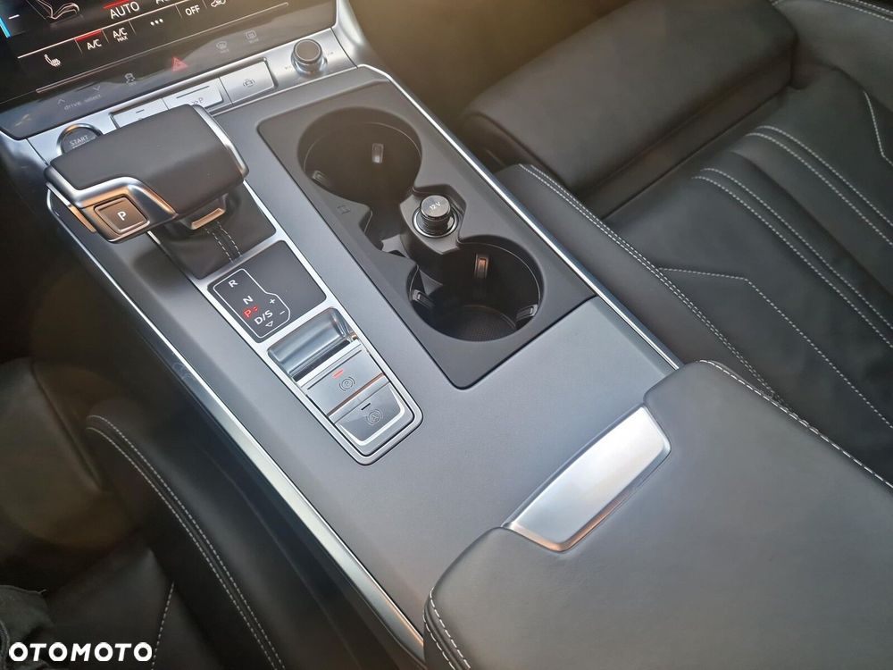 Audi A7 Sportback - 14