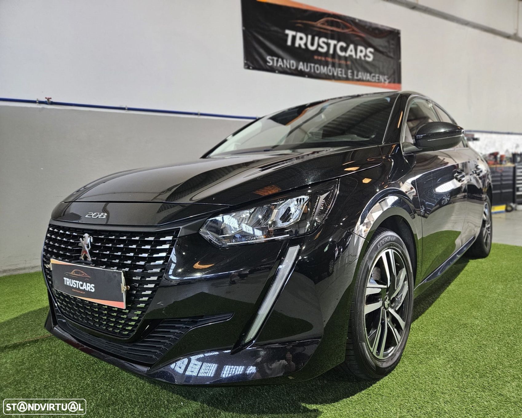 Peugeot 208 1.2 PureTech Allure - 1