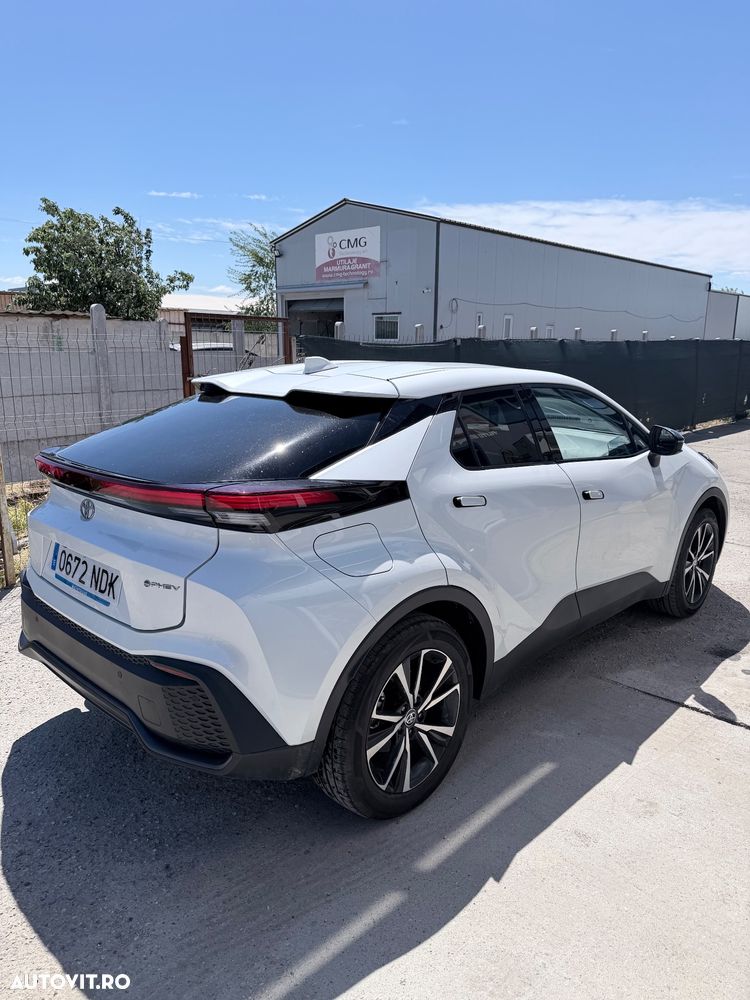 Toyota C-HR - 4
