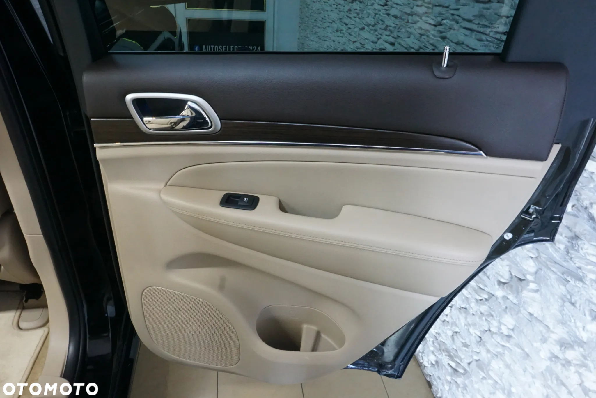 Jeep Grand Cherokee Gr 3.0 CRD Overland - 21