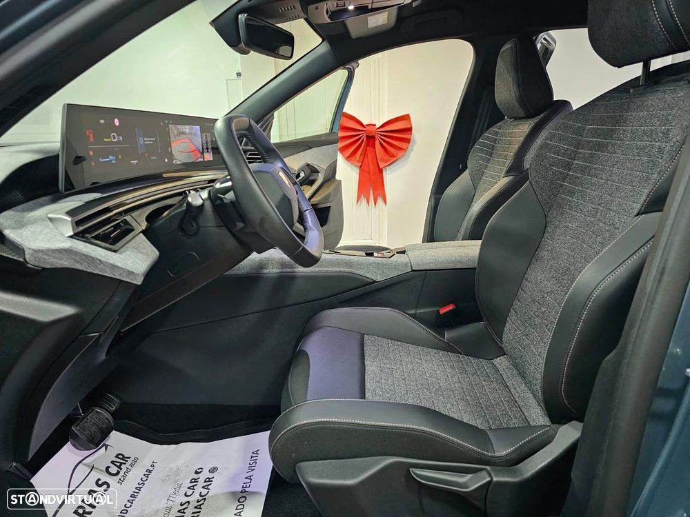 Peugeot E-5008 73 kWh Allure - 11