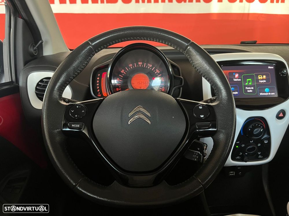 Citroën C1 1.2 VTi Shine — fotografia 15