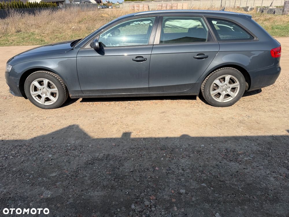 Audi A4 Avant 2.0 TDI DPF Attraction - 16