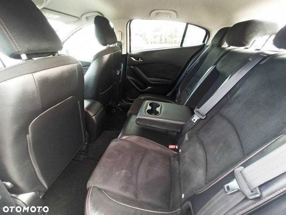 Mazda 3 1.5 D Skyenergy - 8
