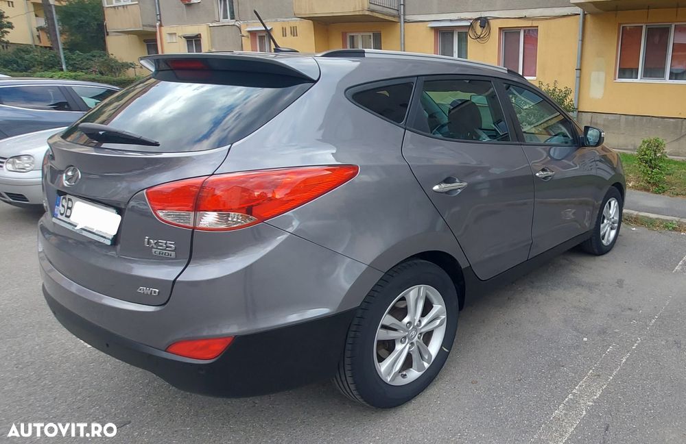 Hyundai ix35 2.0 CRDI 4WD Automatik Style - 2