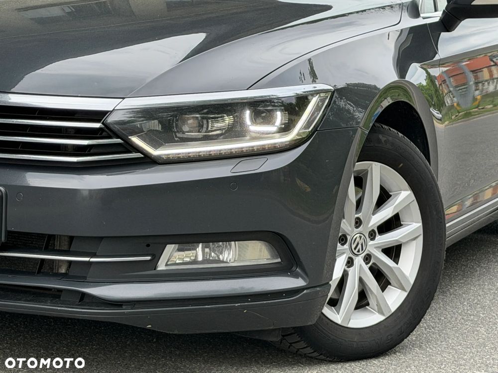 Volkswagen Passat - 26