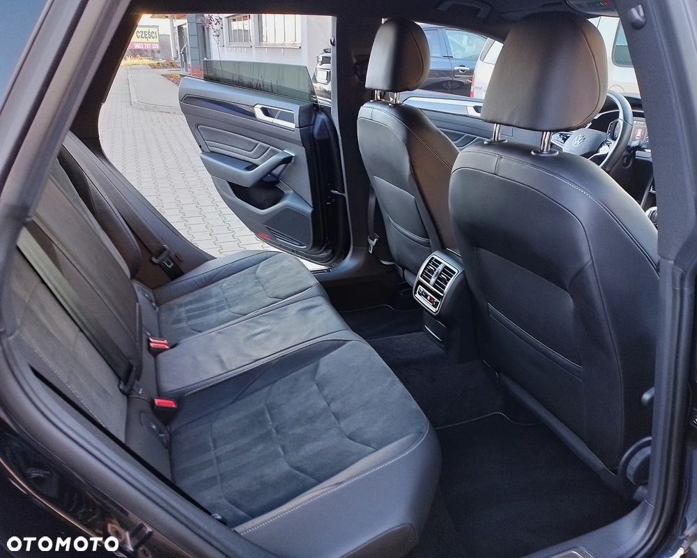 Volkswagen Arteon 2.0 TSI R-Line DSG - 33