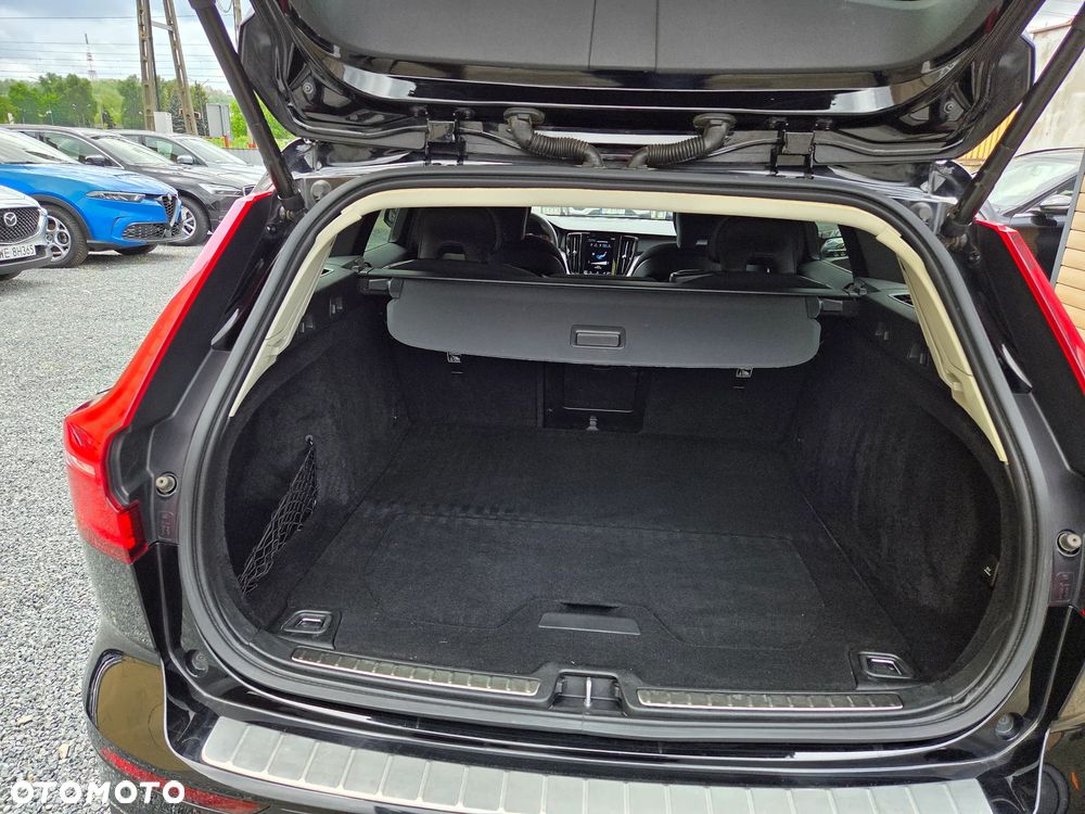 Volvo V60 B4 D Momentum Pro - 9