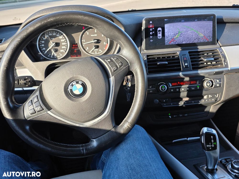 BMW X5 xDrive40d - 9