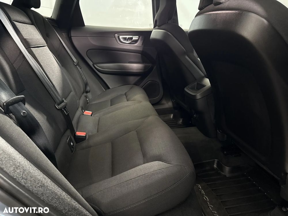 Volvo XC 60 - 13