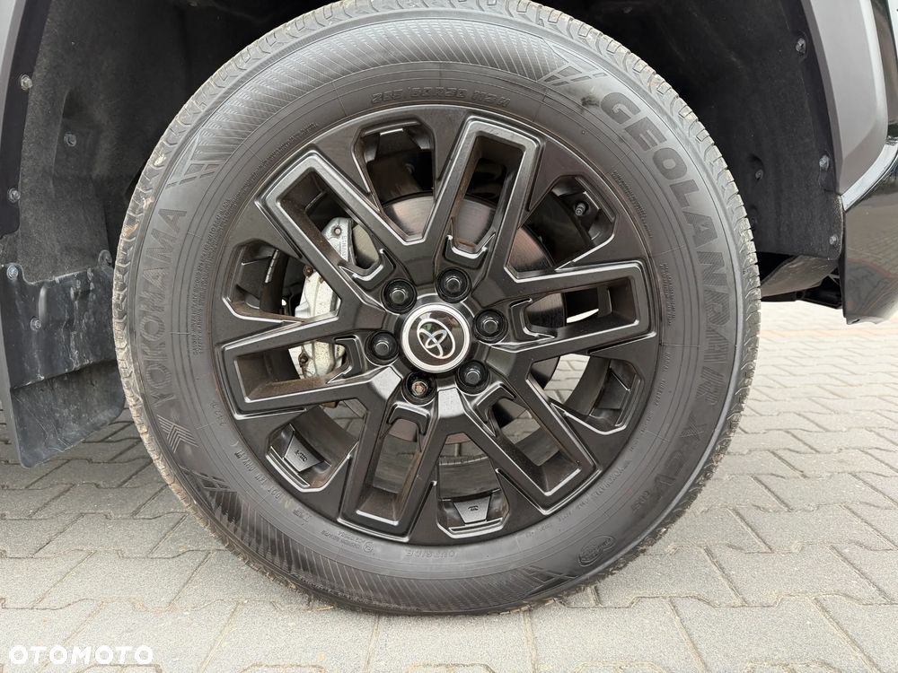 Toyota Tundra - 11