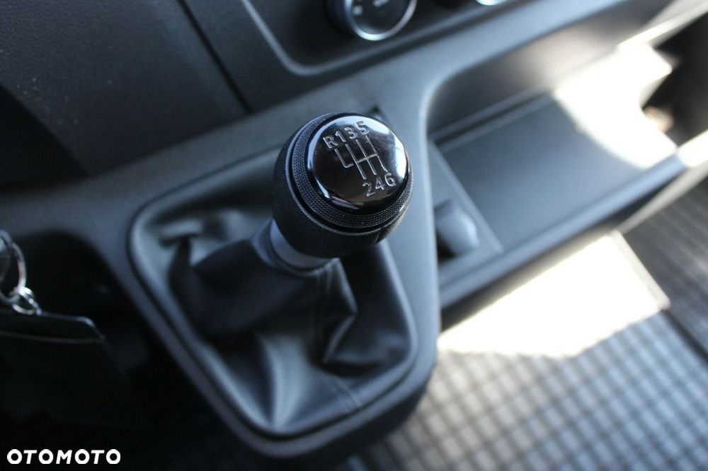 Renault Master - 19